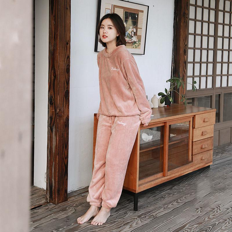 Winter Coral Fleece Women's Pajamas Keep Warm Cute Student Flannel Long Sleeves Can Be Worn Outside Home Clothes
