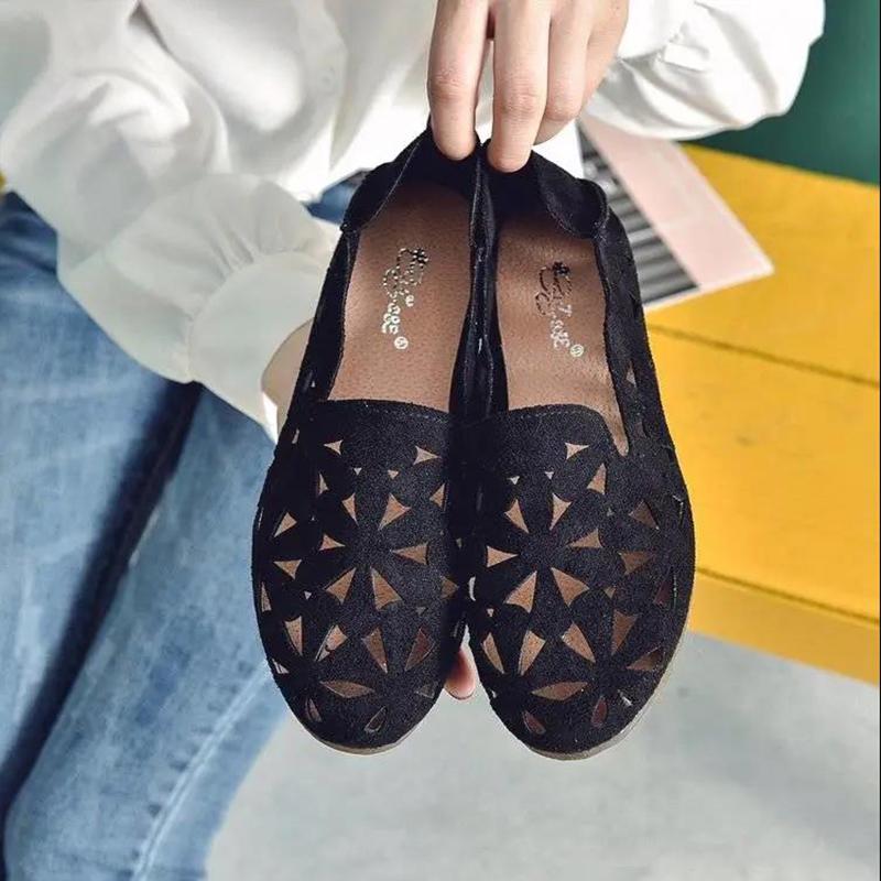 Loafers Women's One-pedal Breathable Flat-soled Single Shoes Two-wear Hollow All-match Soft-soled Casual Shoes Comfortable and Lightweight