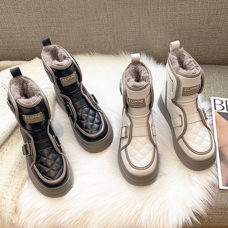 Platform Boots Women Winter Plush Warm Snow Boots with Fur Black White Leather Ankle Booties Chunky Boots Fashion Shoes
