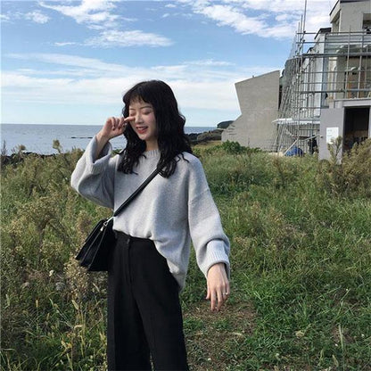 Autumn and Winter College Style Solid Color Sweater Female Students Sweet and Loose Round Neck Pullover Sweater Coat Sweater