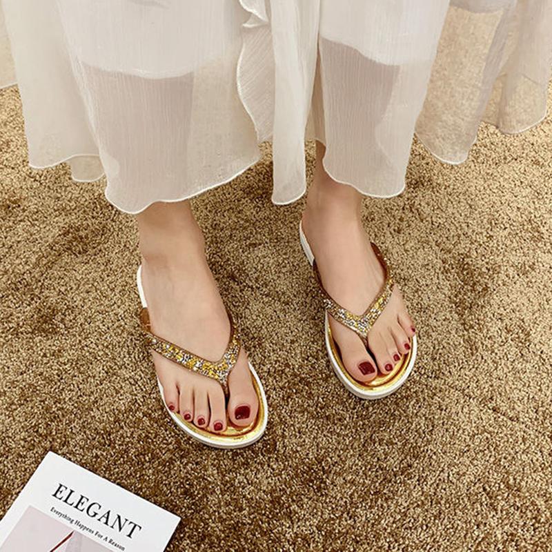 Flip-flops Female Summer Wear Korean Fashion All-match Sandals and Slippers Rhinestone Personalized Flip-flops Non-slip Beach Shoes
