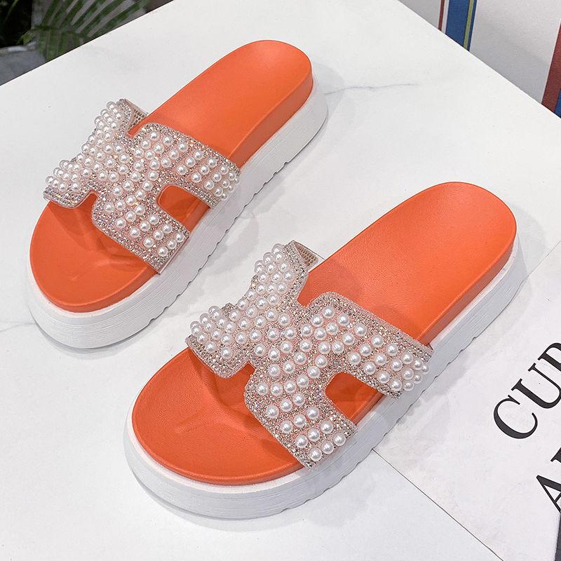 Sandals and slippers women wear summer flat bottom pearl rhinestone slippers net red wild word drag