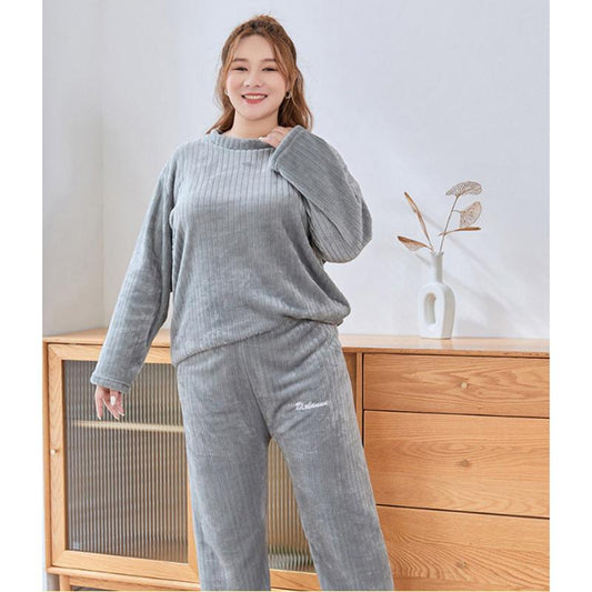 Women's Velvet Pajamas Set Thickened Oversize 6XL Warm Suit Long-sleeved Round Neck Vertical Striped Homewear Out Wear Loose Pajamas Two-piece Set