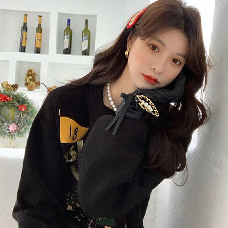 Christmas Sweater Women Fall Winter Retro Embroidery Pattern Pullover Sweater All-match Fashion Jacket Outer Wear