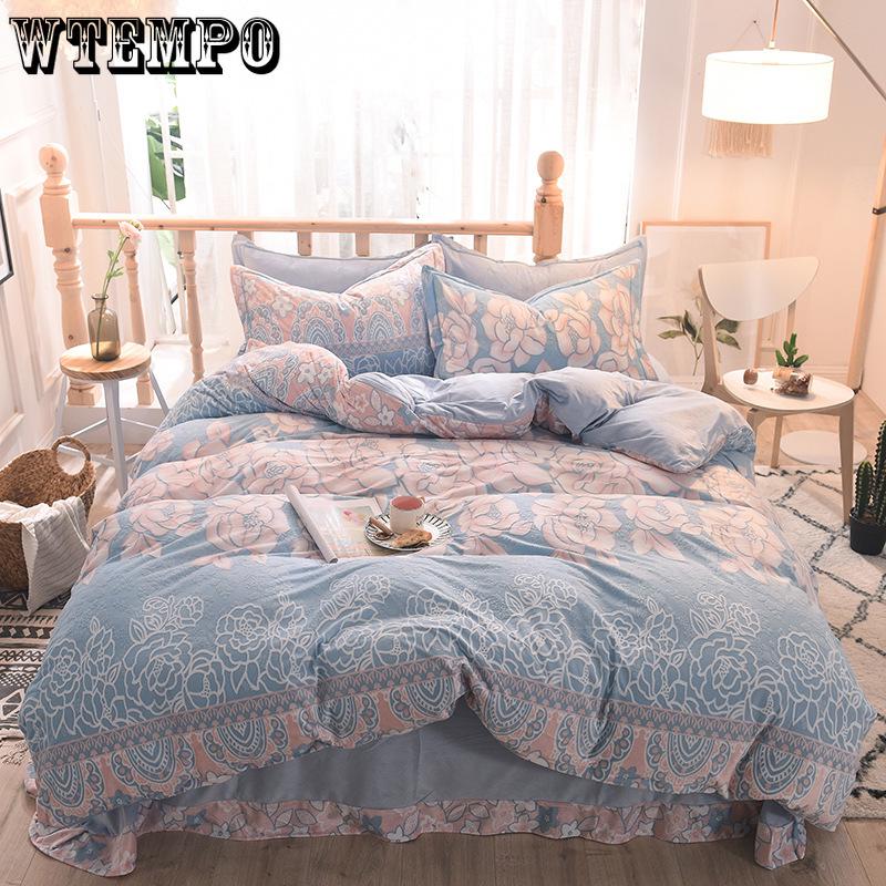 5D Carved Velvet Four-piece Crystal Velvet Warm Quilt Cover Sheets Thick Warm Velvet 4Pcs Set