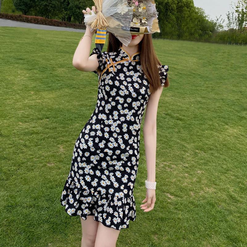 Little Daisy Cheongsam Improved Dress Short Floral Sexy Small Young Girl Daily Wear