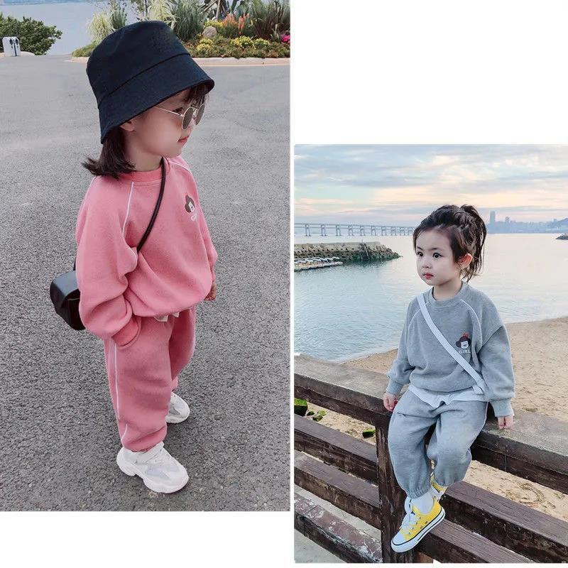 Girls' Suits Spring and Autumn Vacation Two-piece Sweater Long Pants Little Girls Loose Solid Color Two-piece Sweater Sets Casual Wear