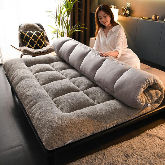 Lamb Velvet Mattress Pad Thickening Plus Velvet Warmth Non-slip Folding Dormitory Mattress Household Sleeping Pad Quilt