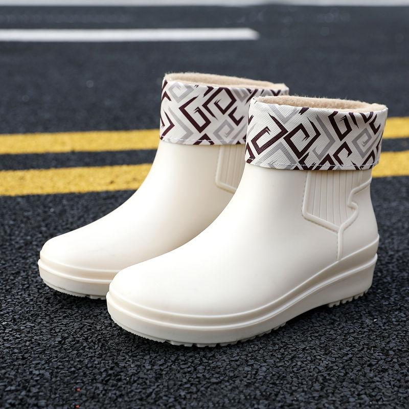 Fashion Plus Velvet Cotton Shoes Women's Waterproof and Warm Short Boots Non-slip Deodorant Flat Shoes