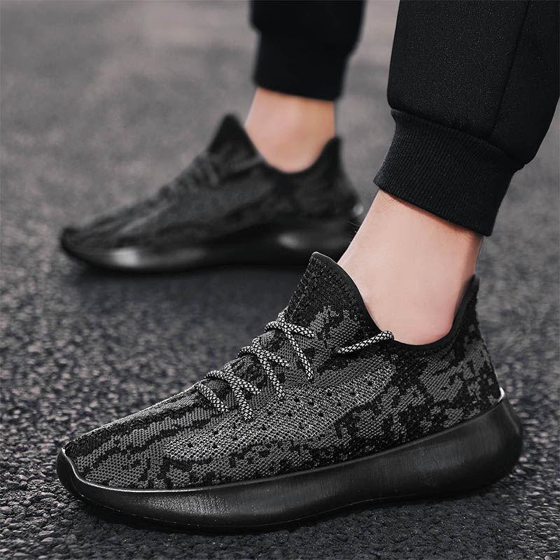 Summer breathable flat bottom leisure light and comfortable Knitted upper sneakers deodorant