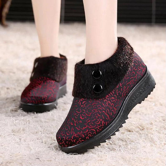 Winter Old Beijing Cloth Shoes Women's Cotton Shoes Non-slip Thick-soled Elderly Shoes Warm and Thick Shoes