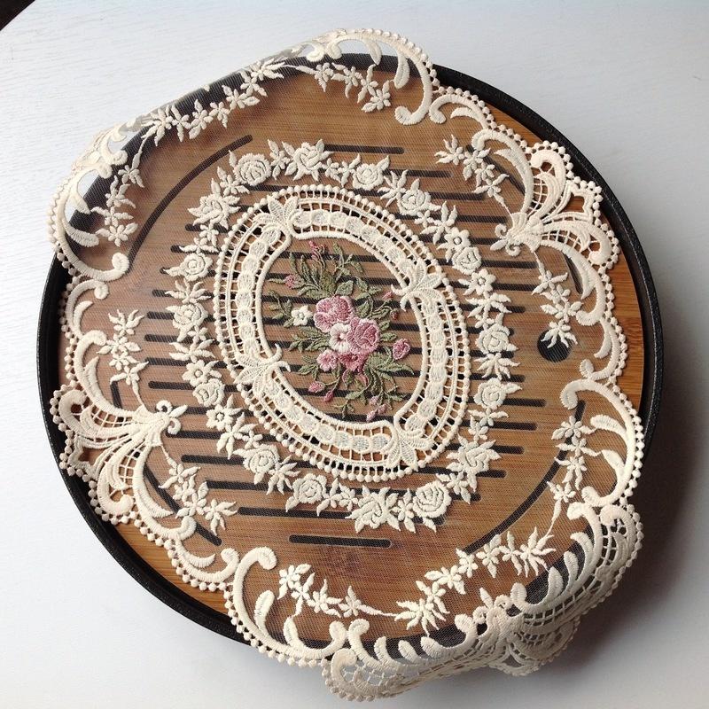 European Oval Lace Embroidered Coaster Bedroom Study Kitchen Cup Table Mat Food Fruit Plate Cover Cloth