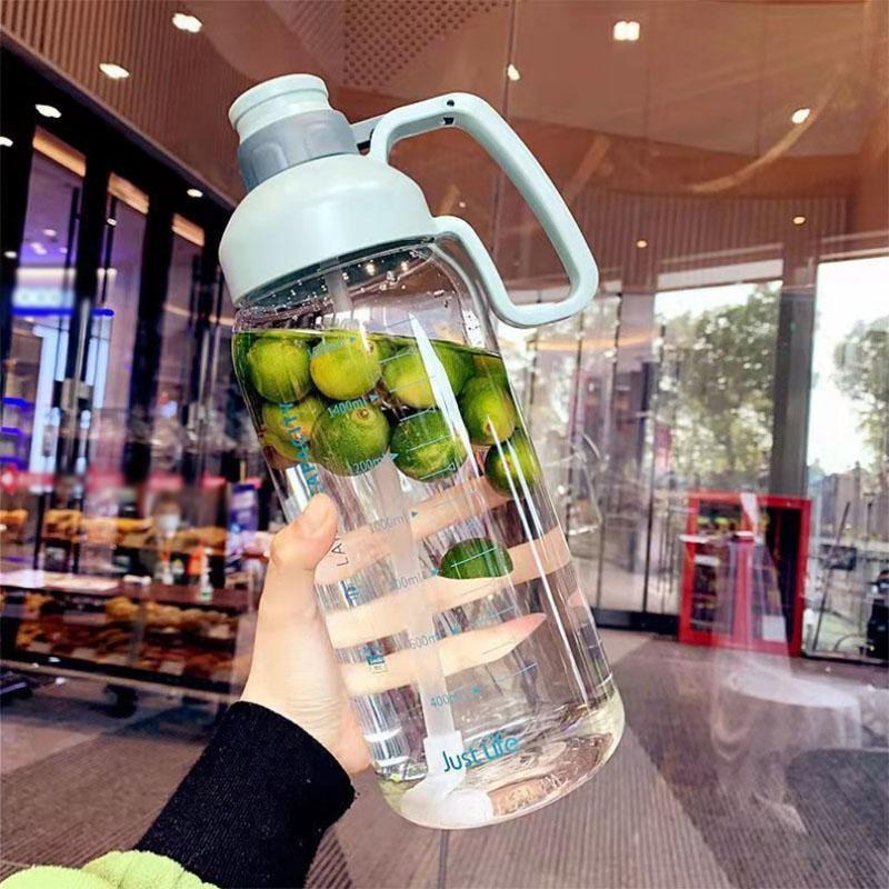 Large-capacity Water Cup Men and Women Portable Outdoor Sports Bottle Anti-fall Straw Cup Oversized 2L with Scale 2000