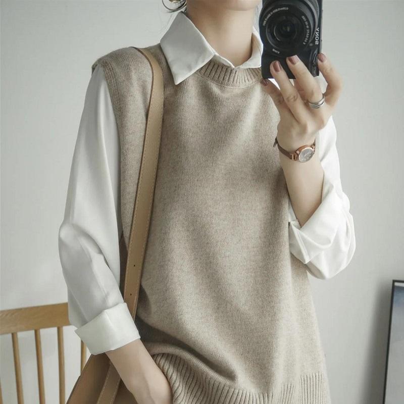 Autumn Winter Women Vest Solid Soft Polyester Knitted Vest All-match Short Plus Size Round Neck Loose Sleeveless Sweater Female Pullover Outwear