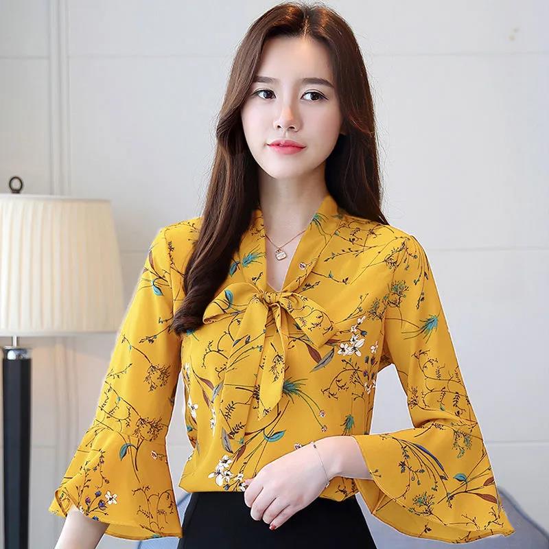 Women's Summer Chiffon Lace Shirt Short Sleeve Round Neck Loose Print Bell Sleeve Top