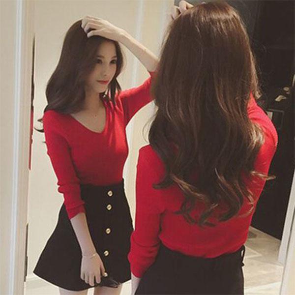 Autumn and Winter Slim Long-sleeved V-neck Bottoming Sweater Short Tight-fitting Inner Sweater Women