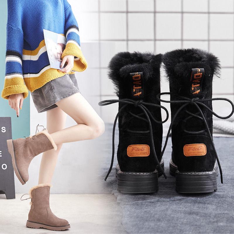 Pair of Boots Snow Boots Women's Martin Boots Leather Booties Plush Warm Women's Cotton Shoes