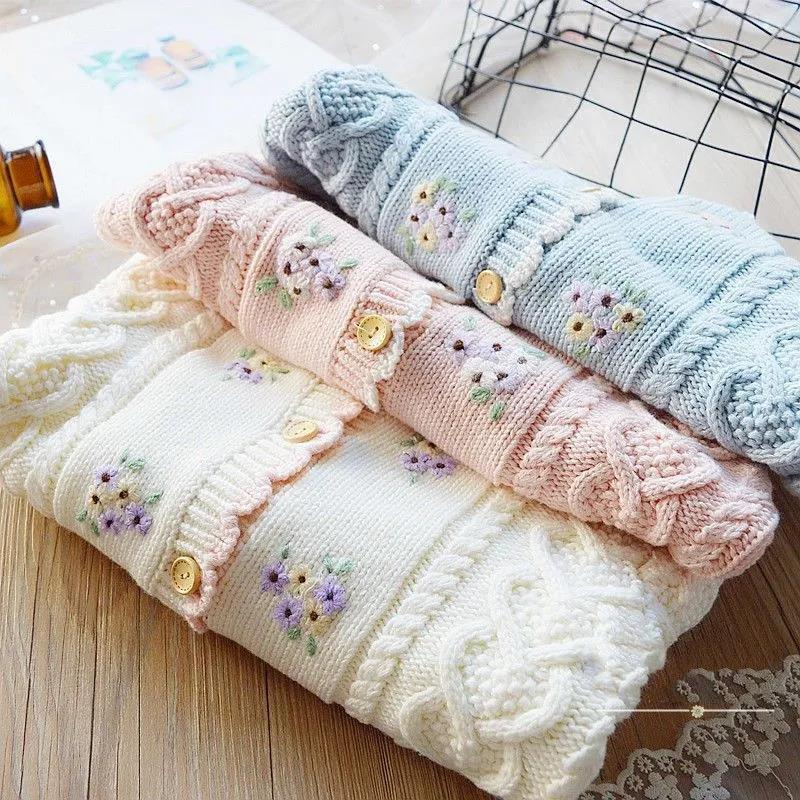 Girls' Embroidered Sweater Children's Korean Version Versatile Hook Flower Cardigan Sweater Coat