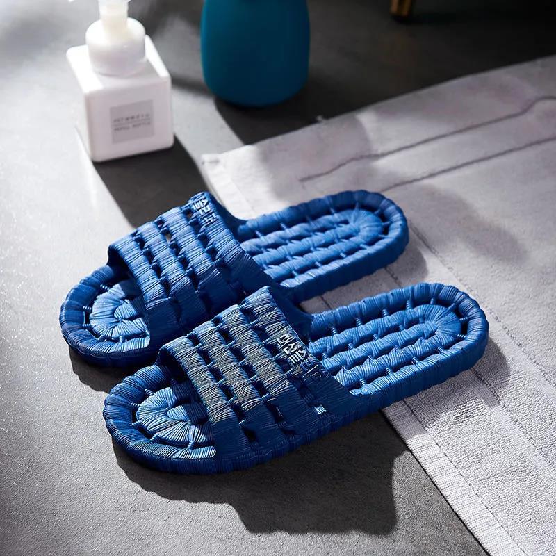 Spring and Summer Men's and Women's Slippers Indoor Non-slip Plastic Soft-soled Slippers