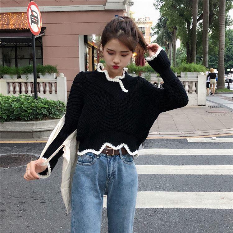 Fashion Flared Sleeve Top Autumn and Winter Short Coat Irregular Wave Edge Sweater