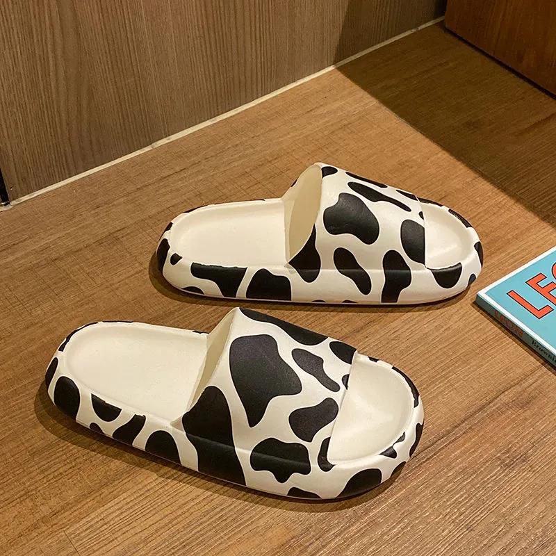 Couple Stepping on Shit Feeling EVA Slippers Female Indoor and Outdoor Wear Household Bathroom Bath Non-slip Deodorant Thick Bottom Sandals Male