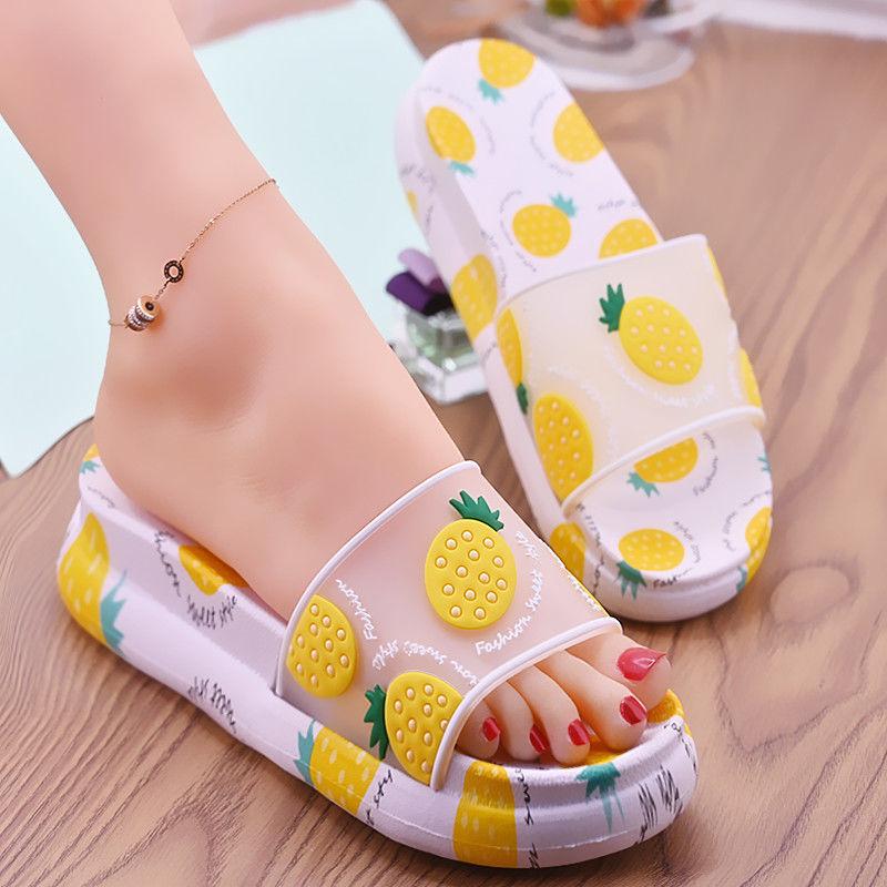 Summer Ladies Cartoon Non-slip Sandals  Slippers Home Soft-soled Bathroom Slippers Cartoon Cute Thick-soled Slippers