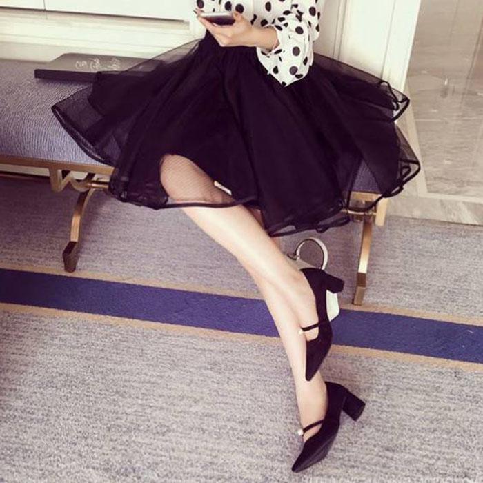 Women Anti-light Mesh Skirt with Elastic Waist Slimming Ballet Bag Hip Skirt Puff Skirts