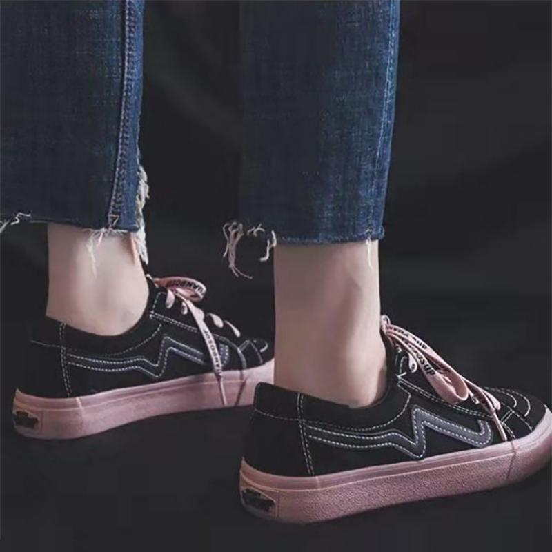 Student Canvas Shoes Korean Style Wild Fashion Canvas Clearance Shoes Casual Flat Low Heel Sneakers