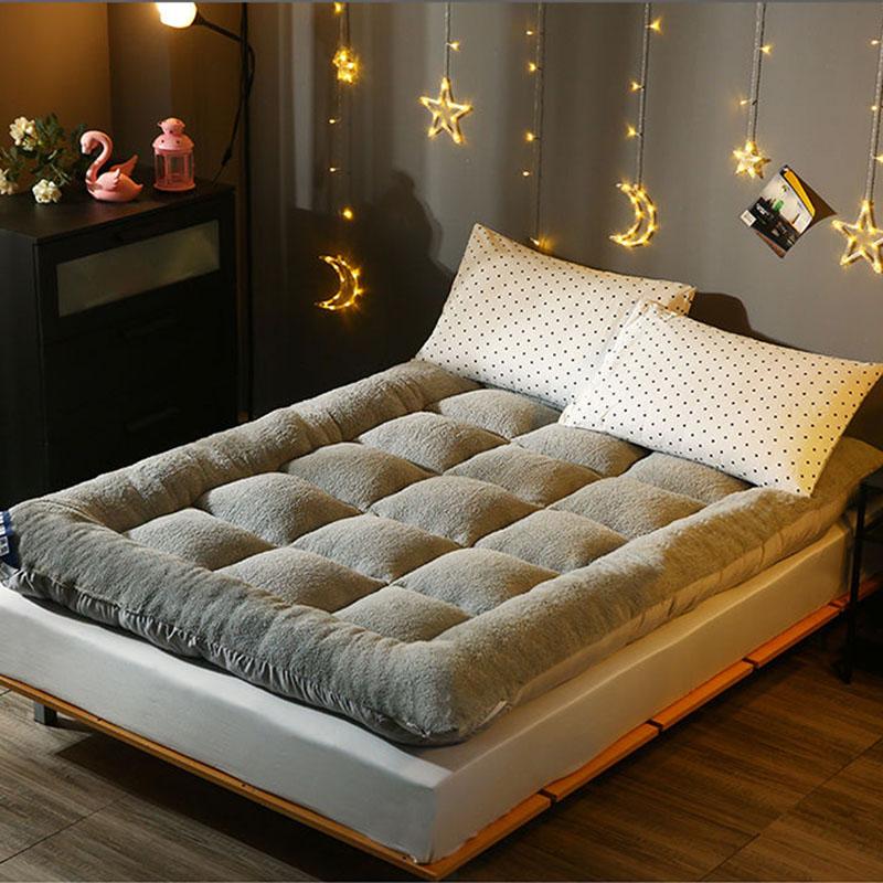 Thick Warm Lamb Velvet Mattress Student Dormitory Single Double Foldable Tatami Non-slip Mattress Mattress
