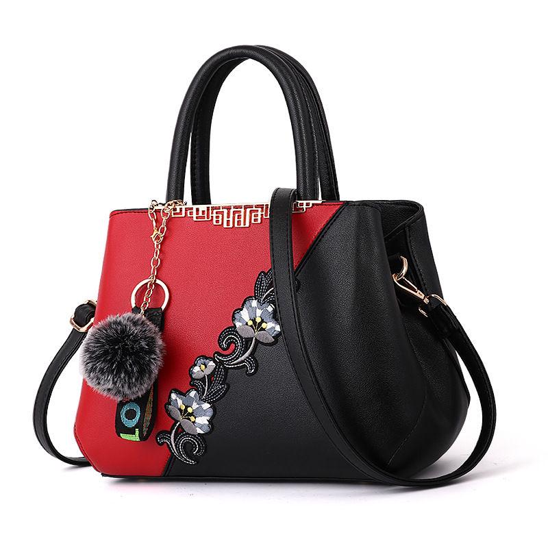 Europe Fashion Bag Female Pendant Handbag Small Square Bag Casual Shoulder Messenger Bag