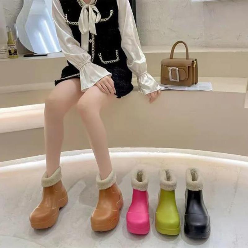 Women's Rain Boots Winter Plus Velvet To Keep Warm Non-detachable Cotton Boots Non-slip Waterproof Thick-soled Short Tube