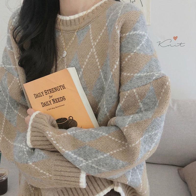 Round Neck Autumn and Winter Sweater French Loose Bottoming Shirt Young Women Fashion Simple Jacket