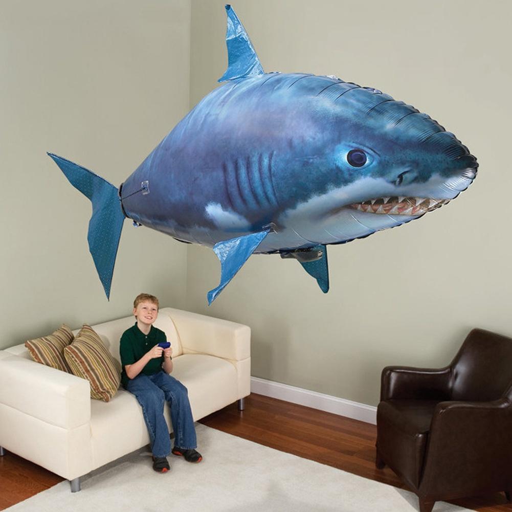 Remote Control Flying Shark+Fish Inflatable Toy Sky Swimmers Funny RC Model