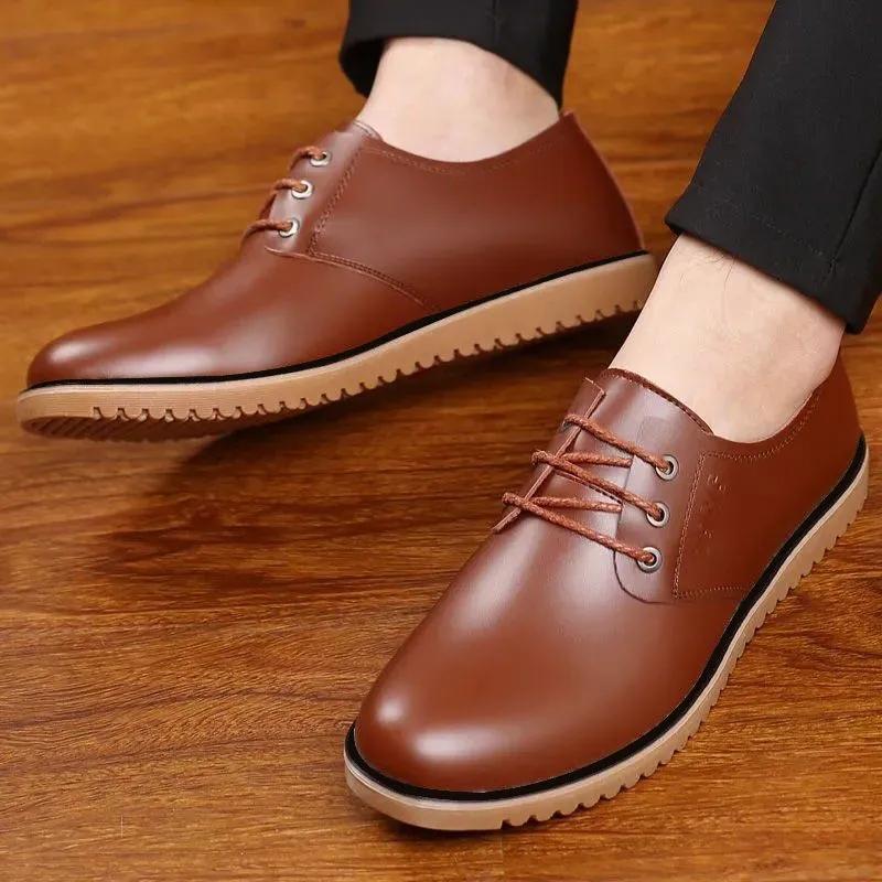 Men's Spring Breathable Leather Shoes Business Casual British Leather Shoes Non-slip Wear-resistant Dad Shoes Driving Shoes