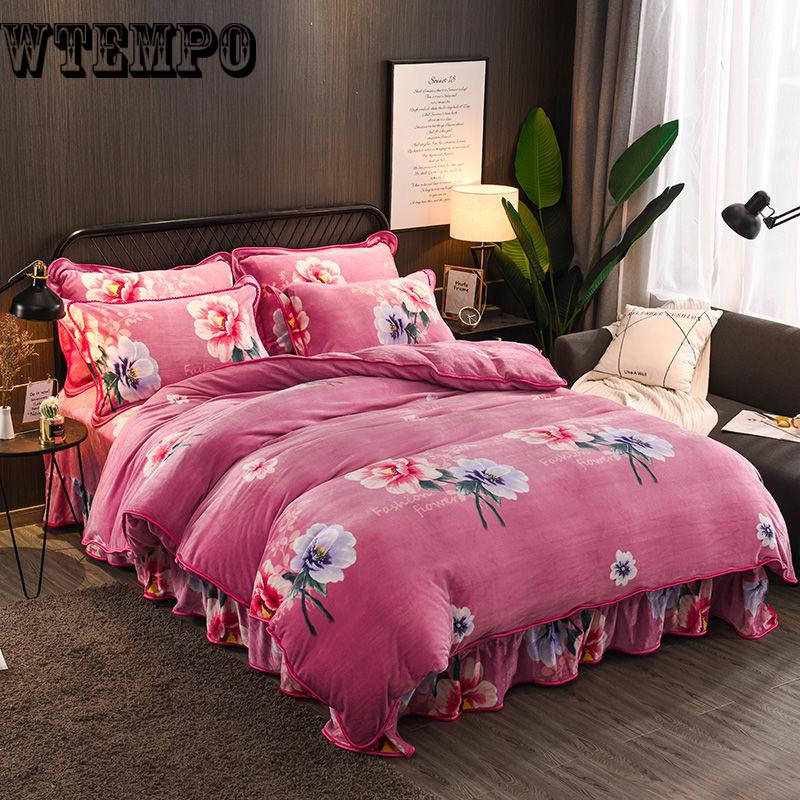 4PCS Set Winter Warm Bedding Article Embroidery Flannel Defence Static Electricity Quilt Cover Sofa Pillowcases