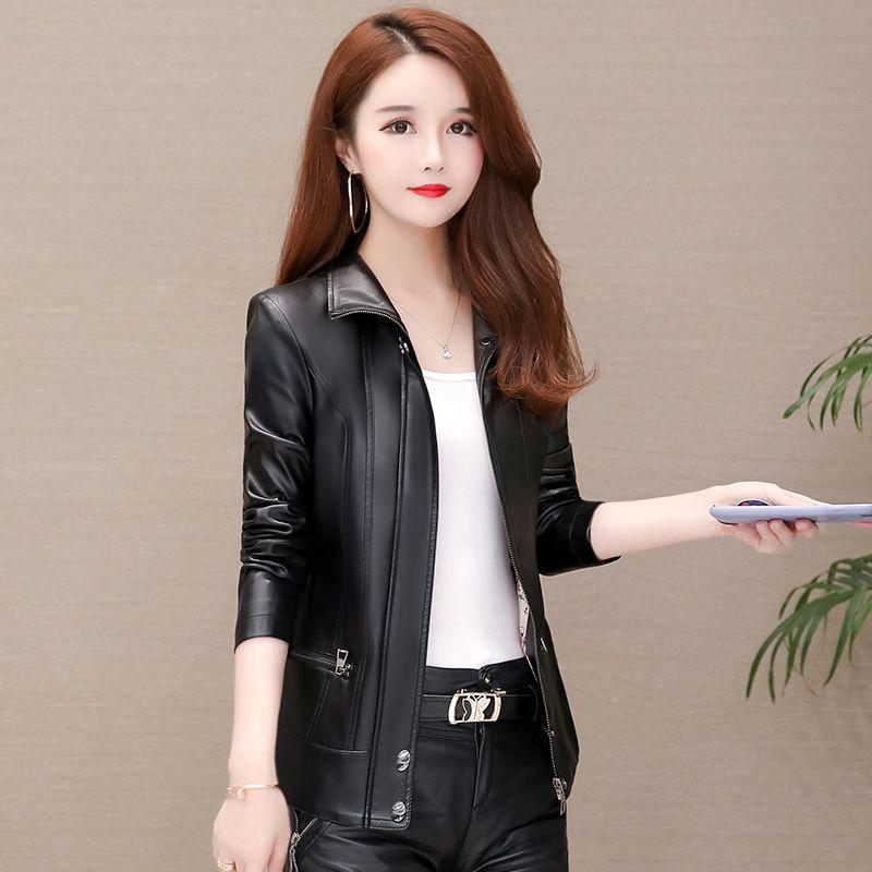 Women's Sheepskin Leather Jacket Autumn Winter Plus Size Genuine Leather Jacket Slim Hooded Motorcycle Jacket Sheepskin Coats