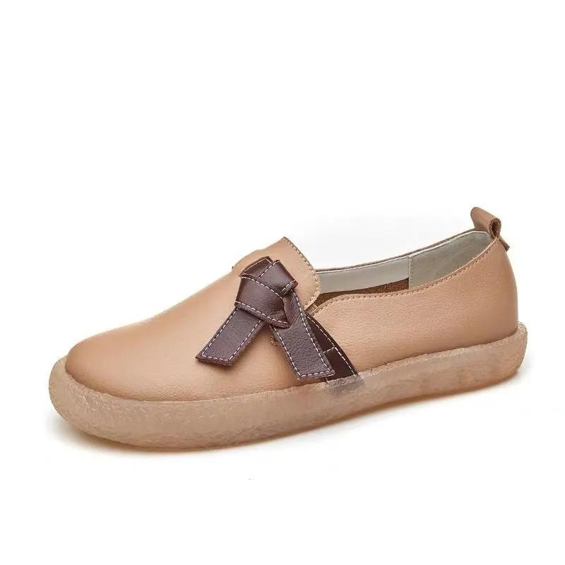 Women's Spring and Autumn Shoes Flat White Shoes Non-slip Soft-soled Pregnant Women's Shoes Wear A Pedal Beanie Shoes Comfortable Casual Mother Shoes