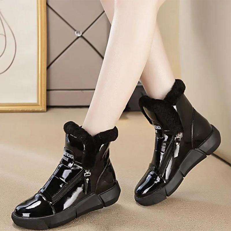 White Snow Boots Women Short Boots Plus Velvet Student Shoes Women Winter Cotton Shoes Women Flat Boots