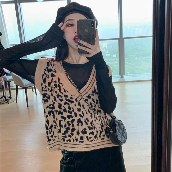 Leopard Print Knitting Vest Autumn and Winter Women V-neck Wild Pullover Vest Sleeveless Sweater