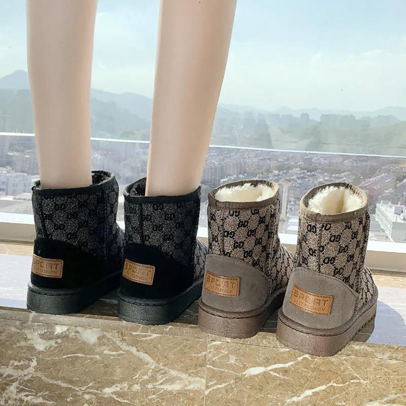 Snow Boots Women Winter Short Boots Plus Velvet Padded Non-slip Bread Cotton Shoes