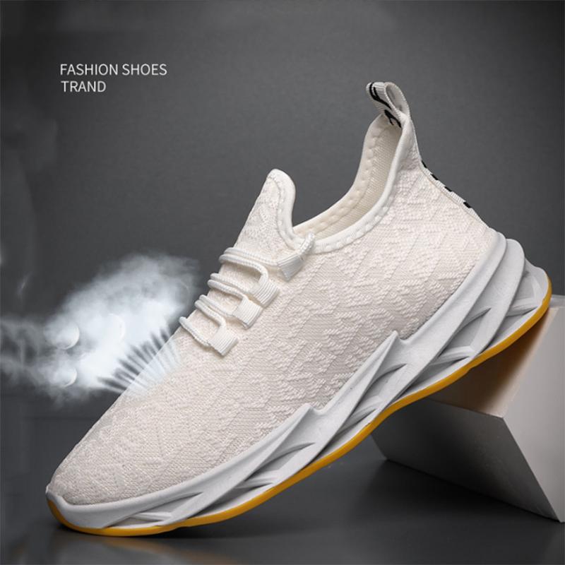 Men's Low Top Sneakers Men's Casual Shoes Trendy All-match Running Shoes Clearance Booth