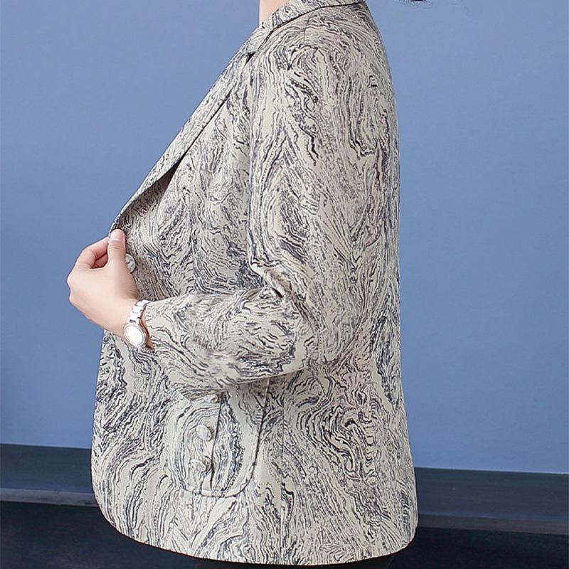 Spring Coat Middle-aged Women's Spring and Autumn Lapel Small Suit Ladies Short Top Clothes