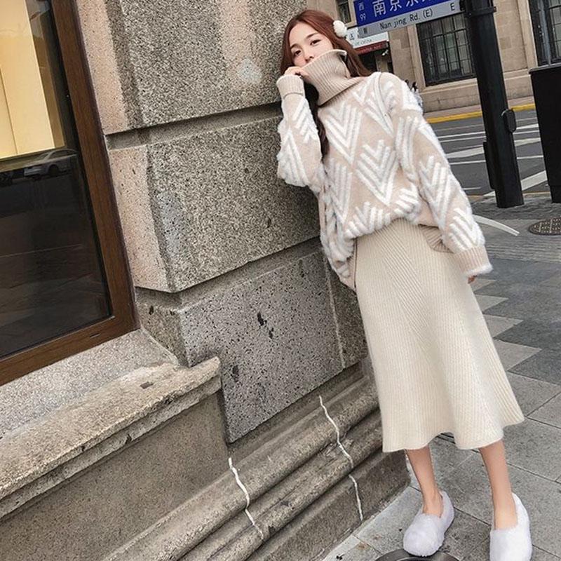 Autumn and Winter Casual Sweaters Thick High-necked Loose Tops and Comfortable Fluffy Female Sweater