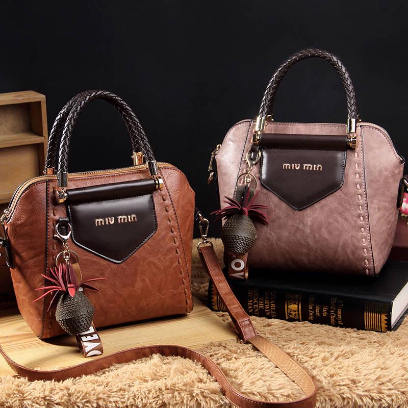 Leather-skinned Women's Bag Korean Version of The Hundred Shoulder Messenger Soft Bag Fashion Atmosphere Handbag