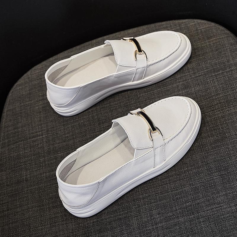 Spring and Autumn Loafers Women's Leather Soft Leather White Shoes Soft Sole Large Size Women's Shoes