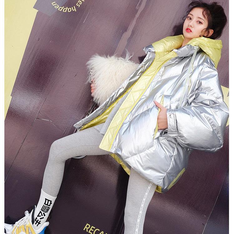 Winter White Duck Down Loose Hood Contrast Color Short Bread Jacket Ladies Down Jacket