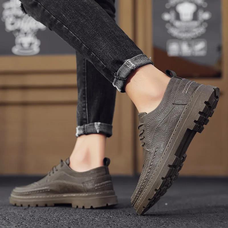 Summer Men's Business Casual Leather Shoes Non-slip Sole Brogue Shoes