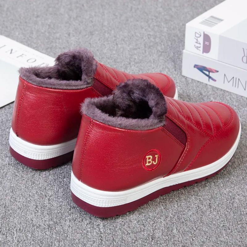Winter Cotton Shoes Women's Waterproof Plus Velvet Mother Shoes Flat Non-slip Warm Middle-aged and Elderly Short Boots