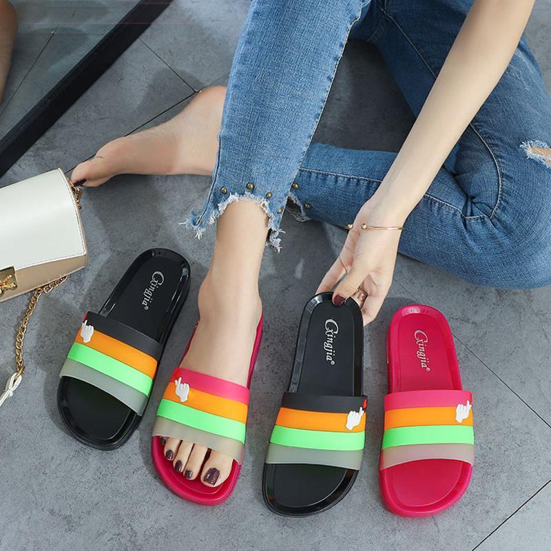 Slippers Female Summer Korean Fashion Crystal Rainbow Non-slip Thick-soled Non-smelly Feet Student Outdoor Soft-soled Beach Sandals Women