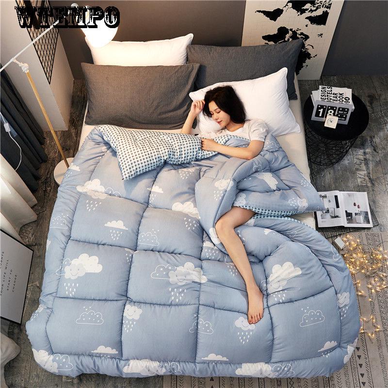 Double Air Conditioning Quilt with Thickened Warm Quilt Core In Winter
